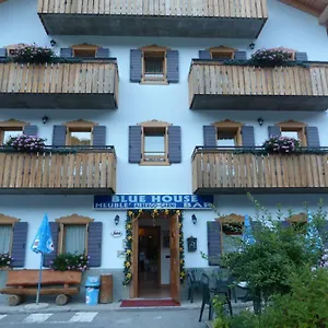 Meublè Blue House Bed & Breakfast